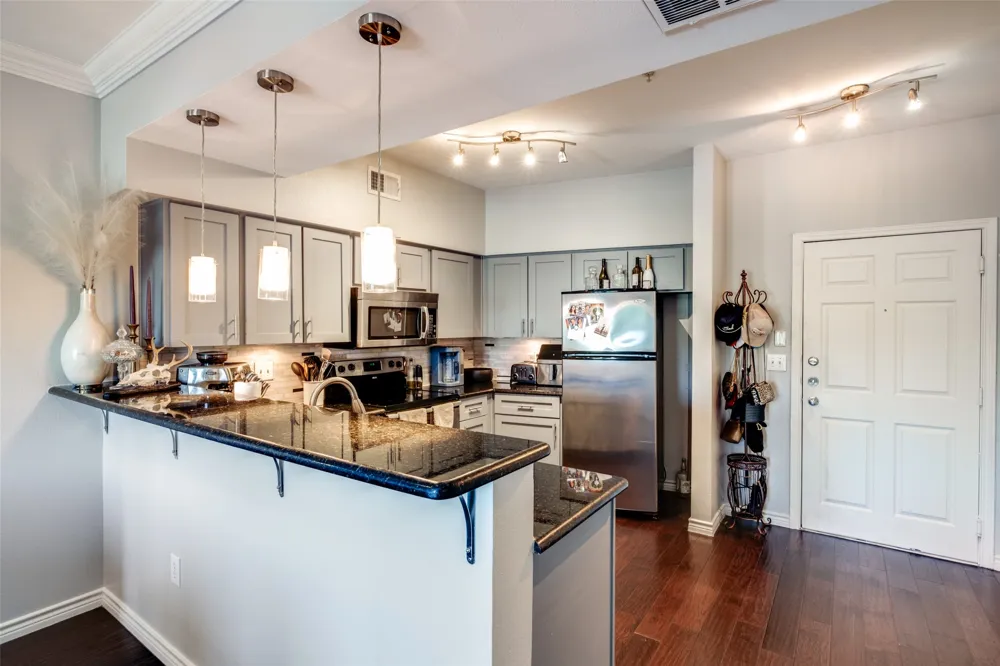 3102 Kings Road #1211 Dallas, TX 75219