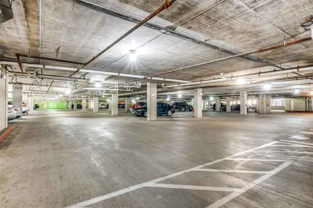 3102 Kings Road #1211 Dallas, TX 75219