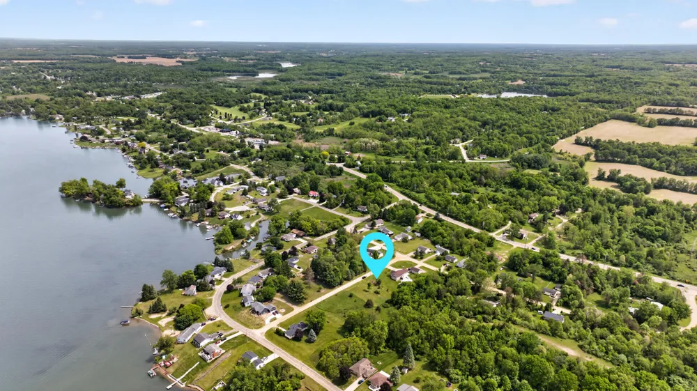 10740 Montview Drive Jerome, MI 49249