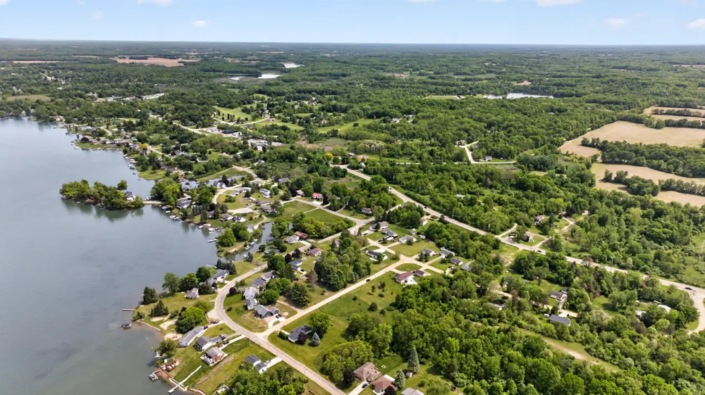 10740 Montview Drive Jerome, MI 49249