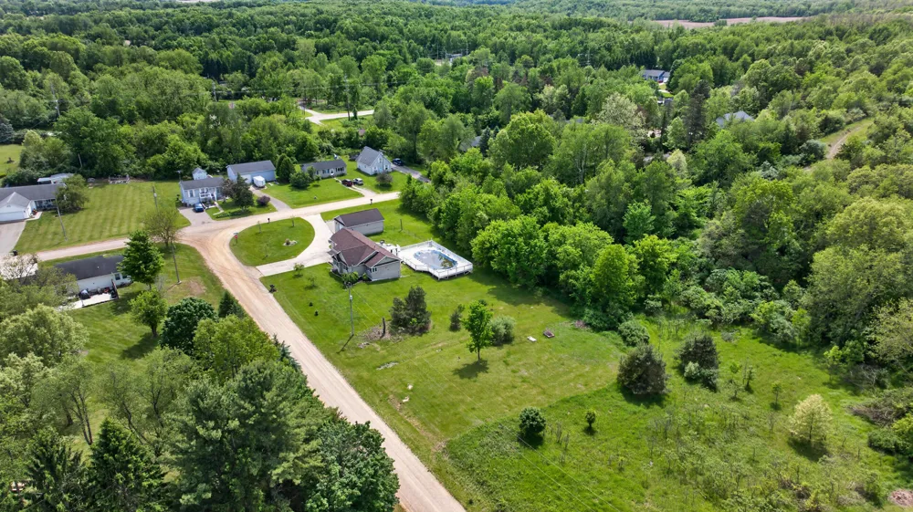 10740 Montview Drive Jerome, MI 49249