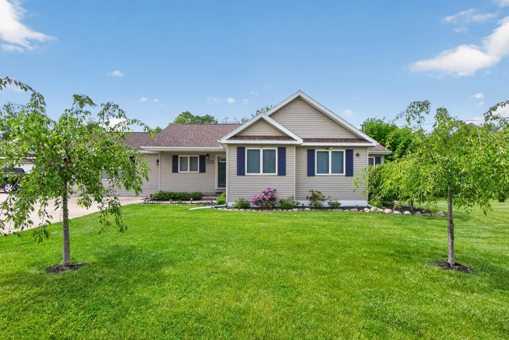 10740 Montview Drive Jerome, MI 49249