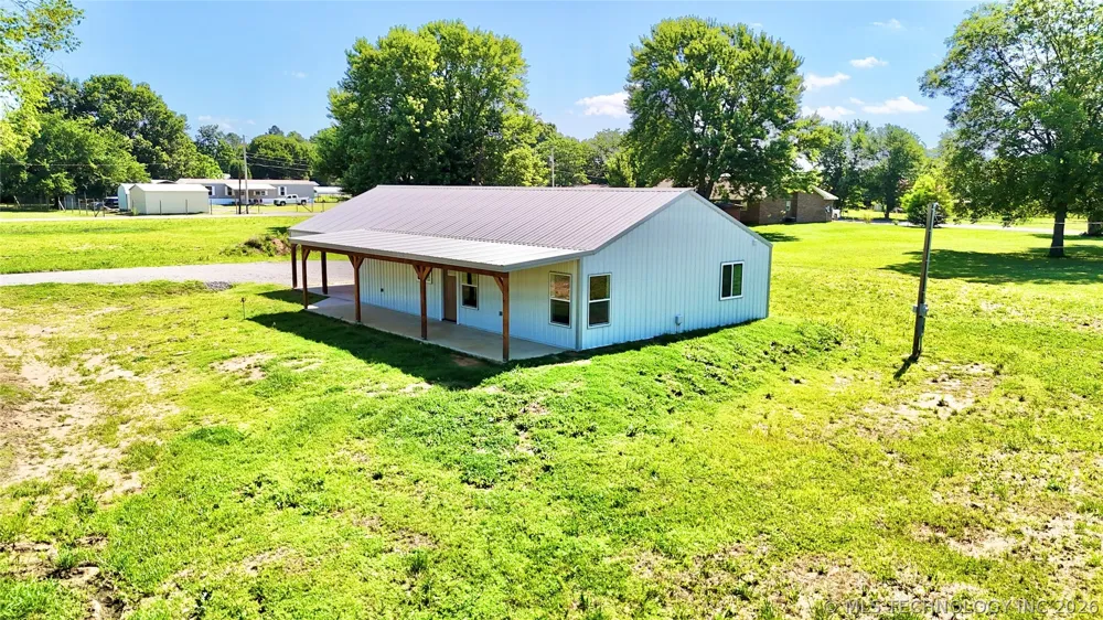 4 King Street Kinta, OK 74552