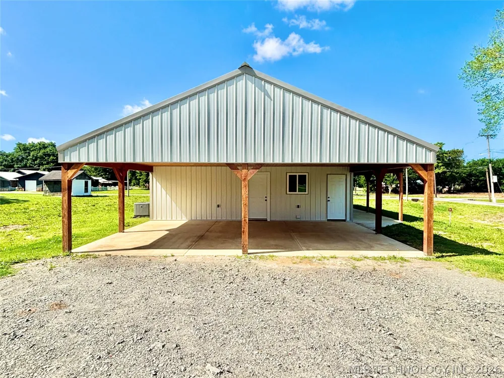 4 King Street Kinta, OK 74552