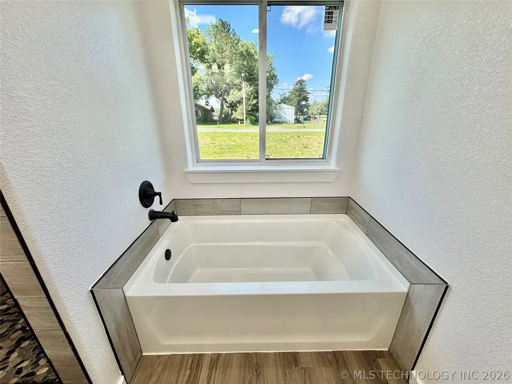 4 King Street Kinta, OK 74552
