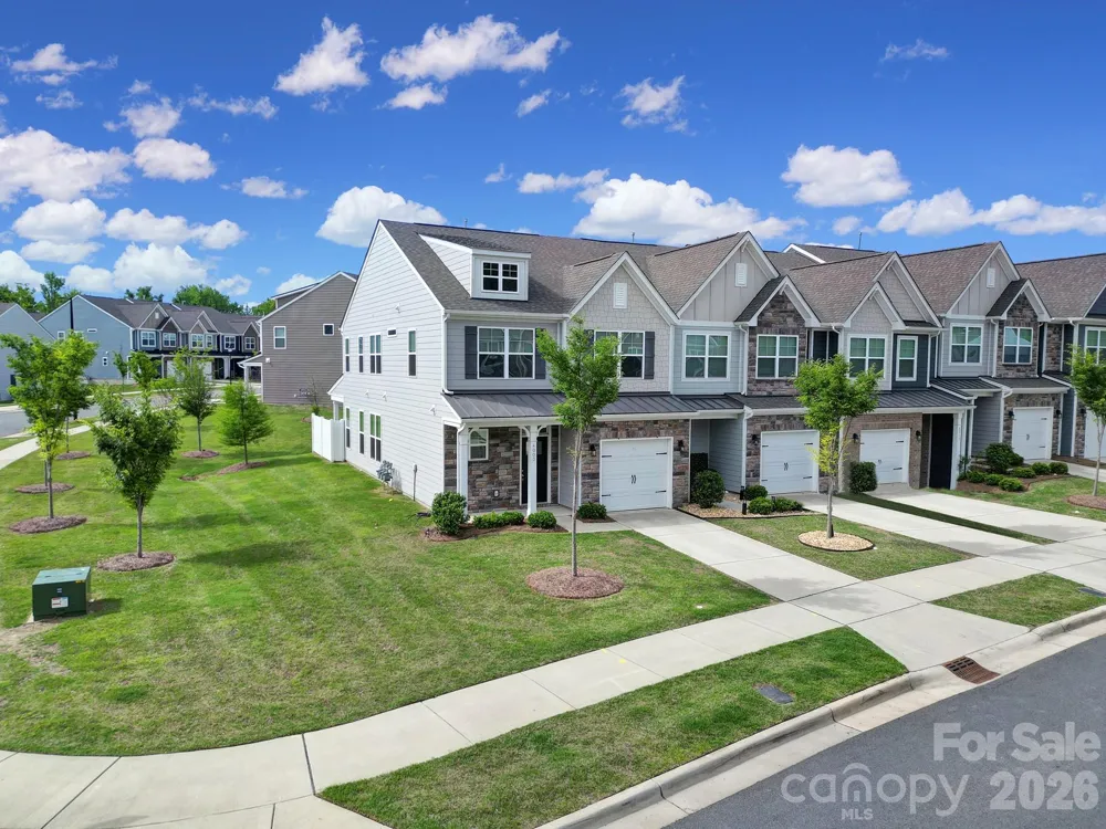 4003 Rothwood Lane Harrisburg, NC 28075
