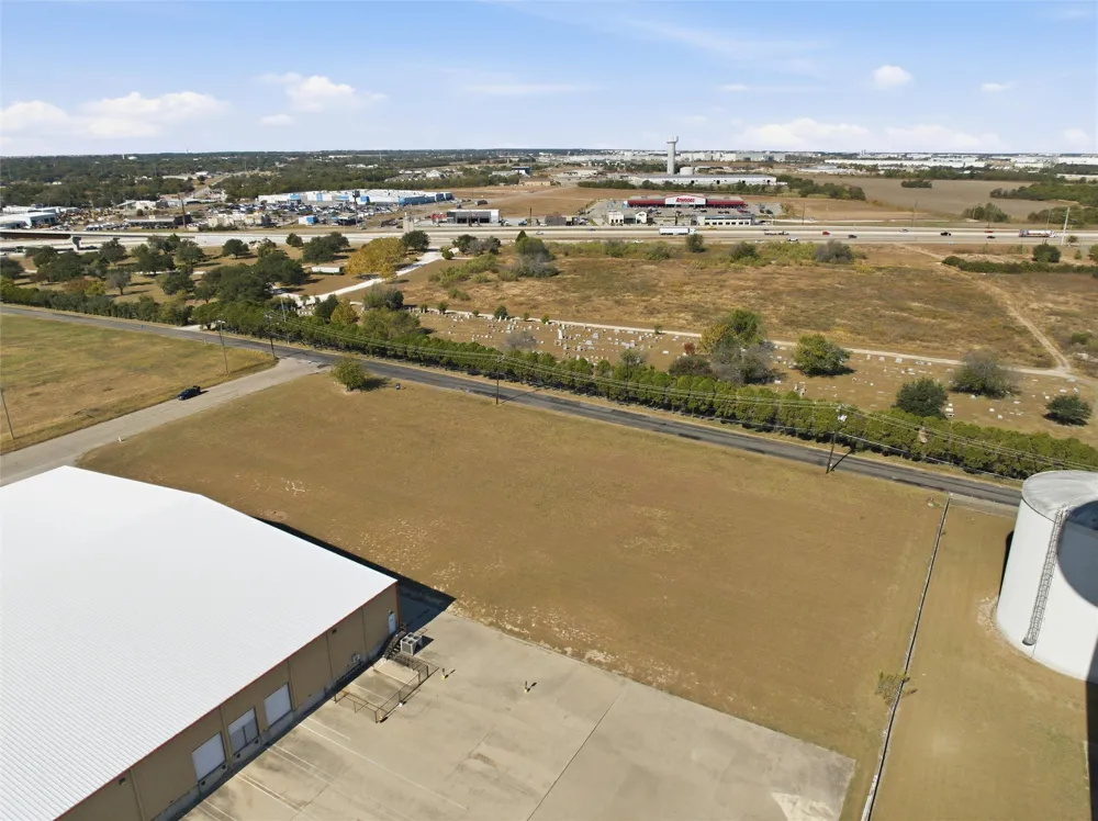8093 Robinson Industrial Park Robinson, TX 76706