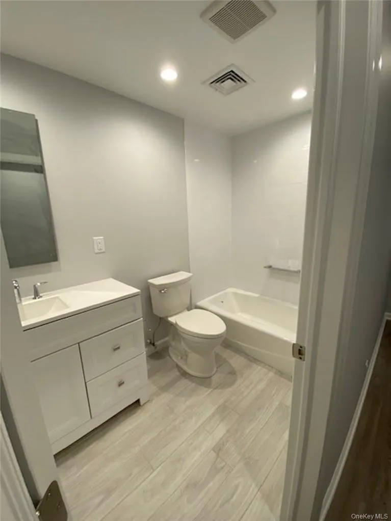 165/167 E Main Street #2A Mount Kisco, NY 10549