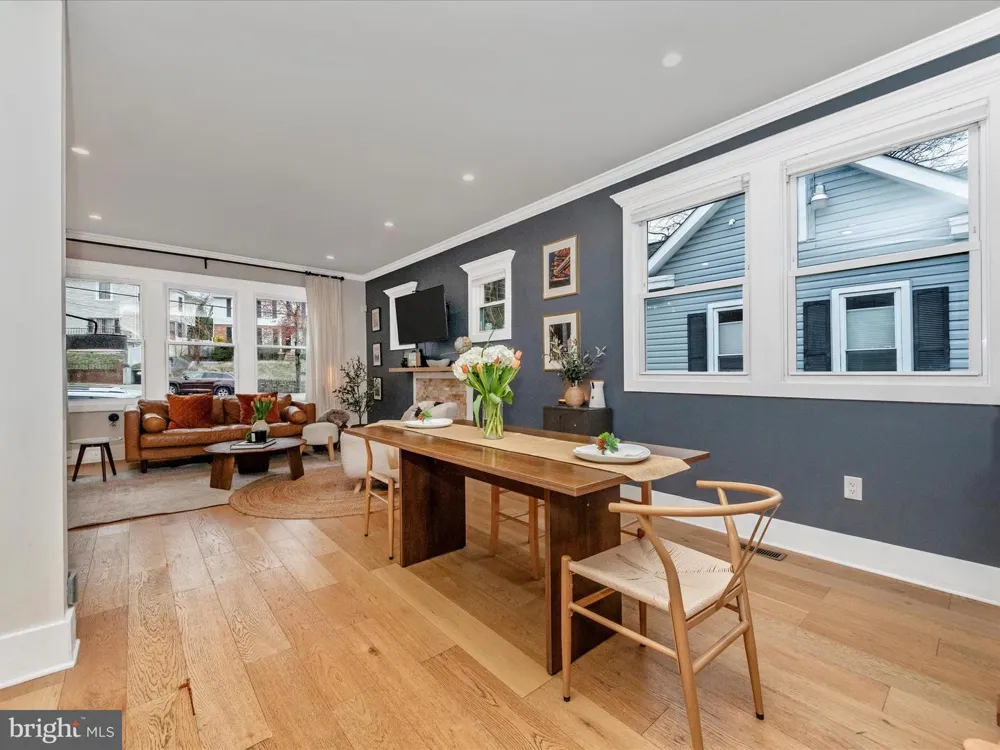3016 THAYER STREET NE Washington, DC 20018