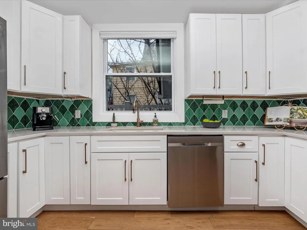 3016 THAYER STREET NE Washington, DC 20018