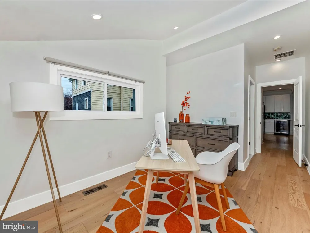 3016 THAYER STREET NE Washington, DC 20018