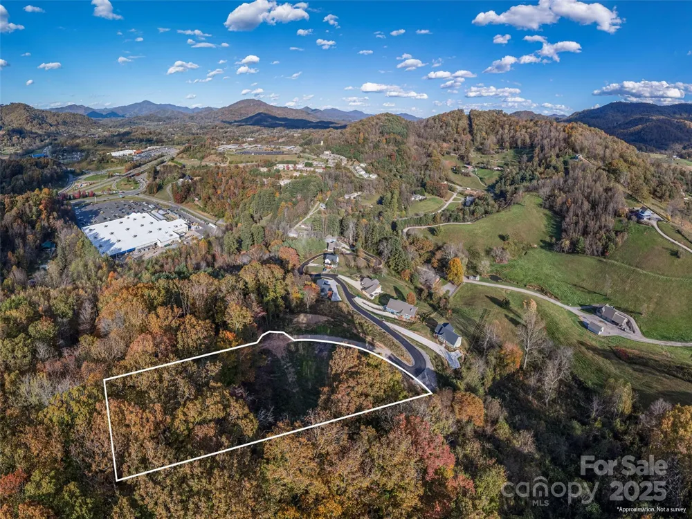 00 Aster Ridge Drive #10 Waynesville, NC 28786