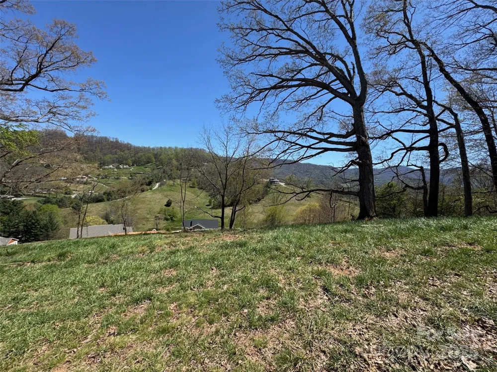 00 Aster Ridge Drive #10 Waynesville, NC 28786