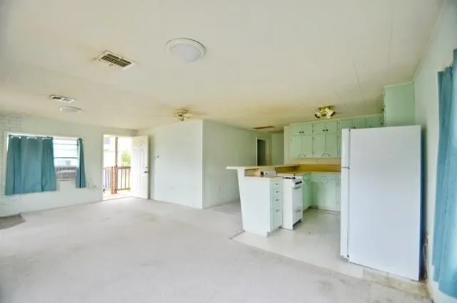 1112 7th Street San Leon, TX 77539