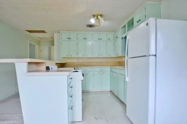 1112 7th Street San Leon, TX 77539