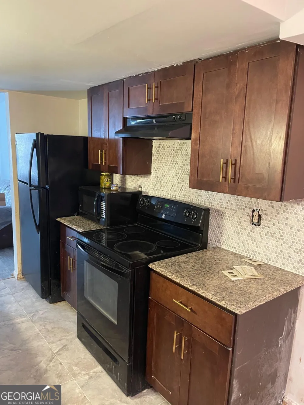 6354 Shannon PKWY Union City, GA 30291