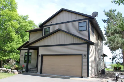 30906 Lakeview Drive