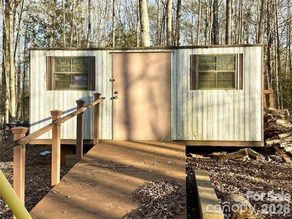 386 Groves Road Union Mills, NC 28167