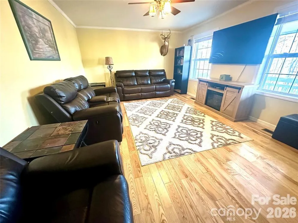 386 Groves Road Union Mills, NC 28167