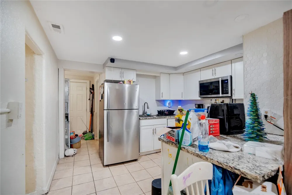 640 ORANGE AVENUE Daytona Beach, FL 32114
