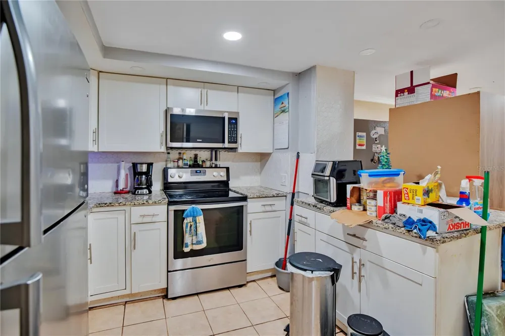 640 ORANGE AVENUE Daytona Beach, FL 32114