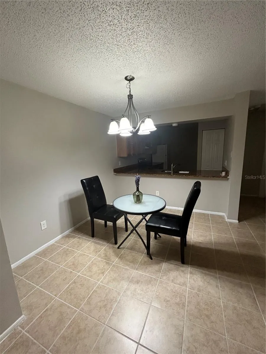 636 KENWICK CIRCLE #105 Casselberry, FL 32707