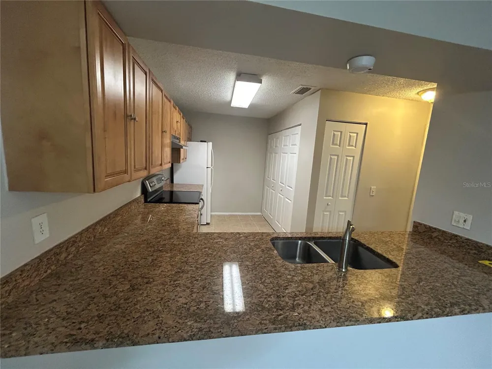 636 KENWICK CIRCLE #105 Casselberry, FL 32707