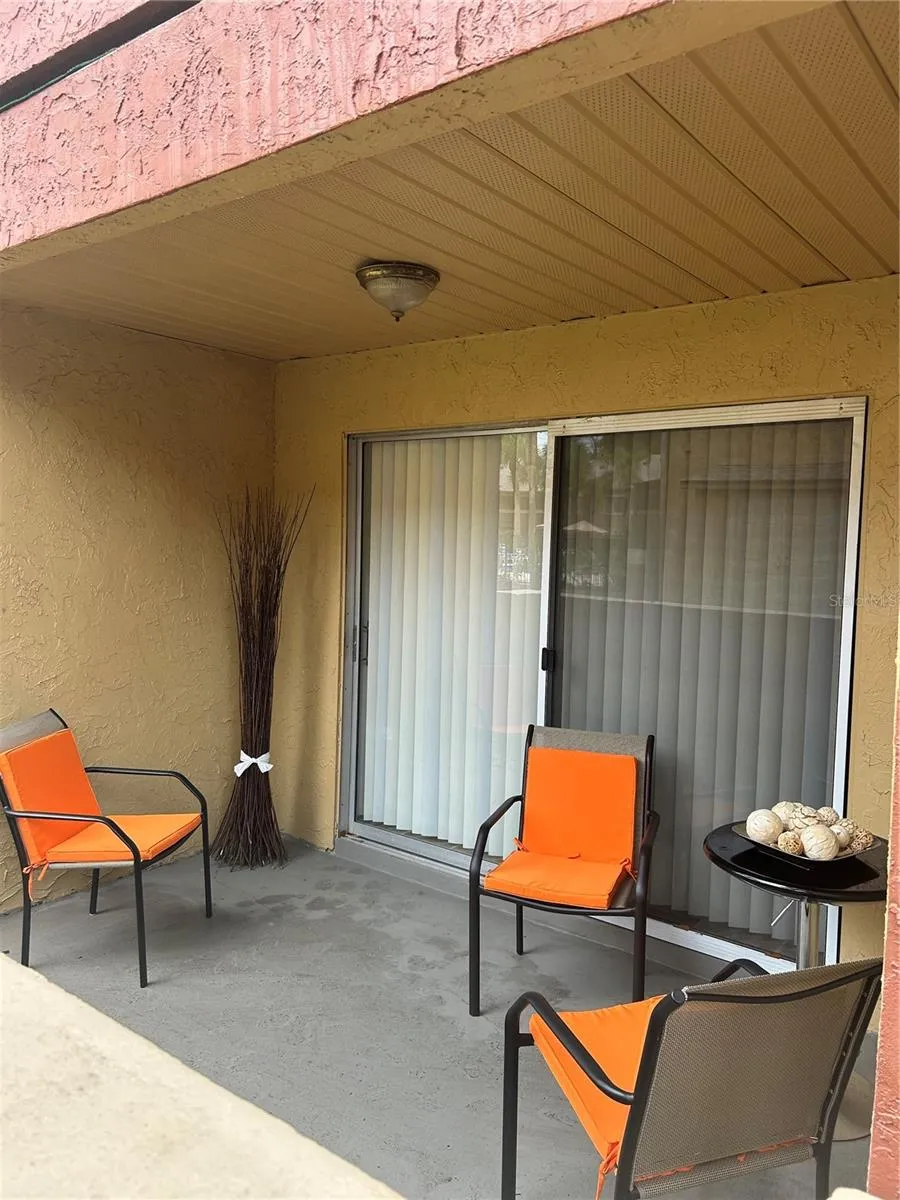 636 KENWICK CIRCLE #105 Casselberry, FL 32707