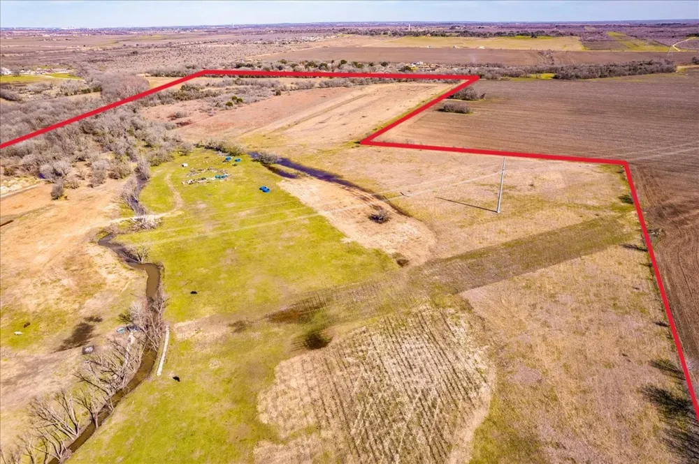 480 Mill Road Maxwell, TX 78656
