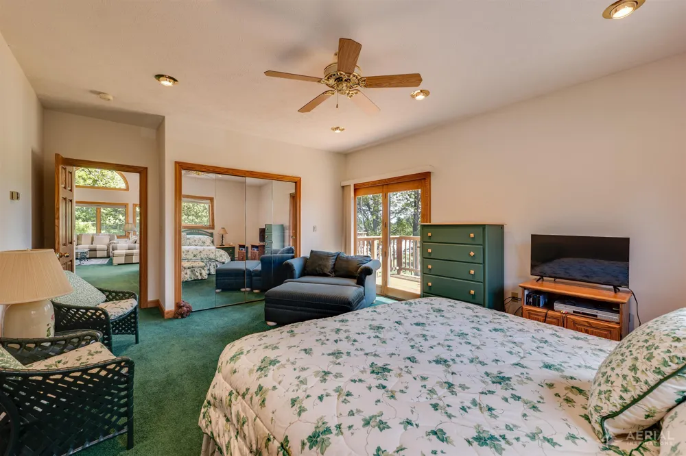 4950 Berry Road Foster Township, MI 48661