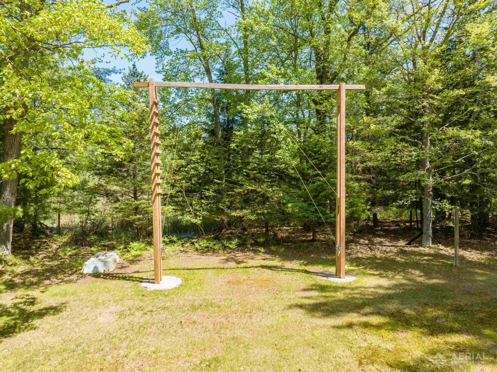 4950 Berry Road Foster Township, MI 48661