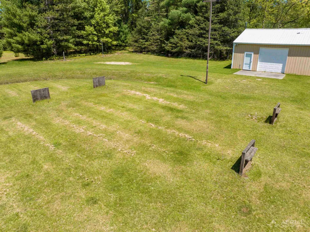 4950 Berry Road Foster Township, MI 48661