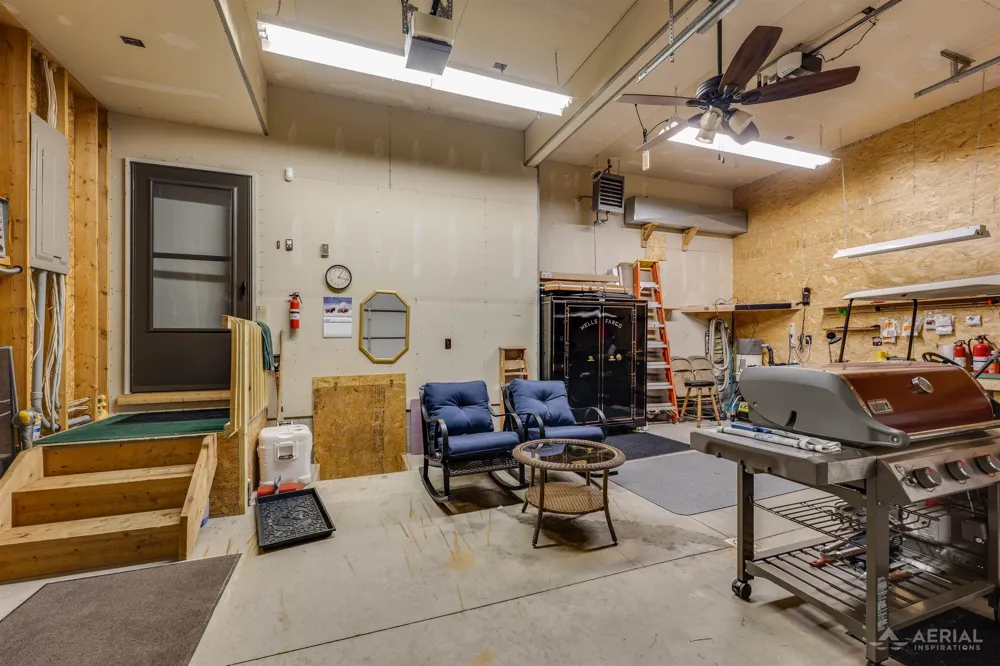 4950 Berry Road Foster Township, MI 48661