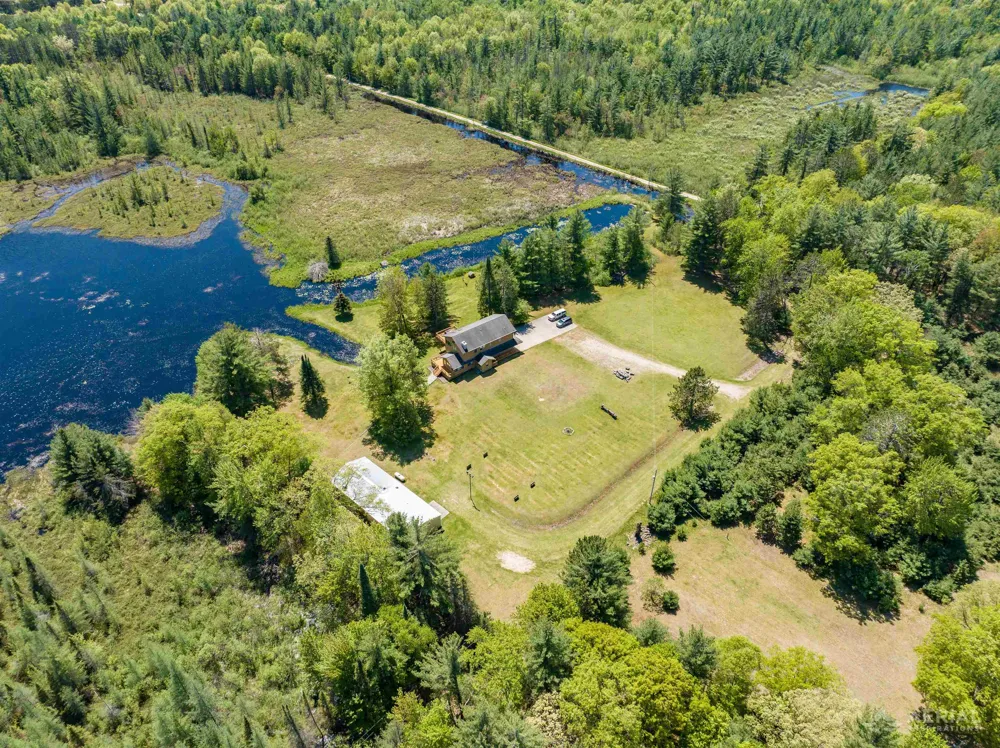 4950 Berry Road Foster Township, MI 48661
