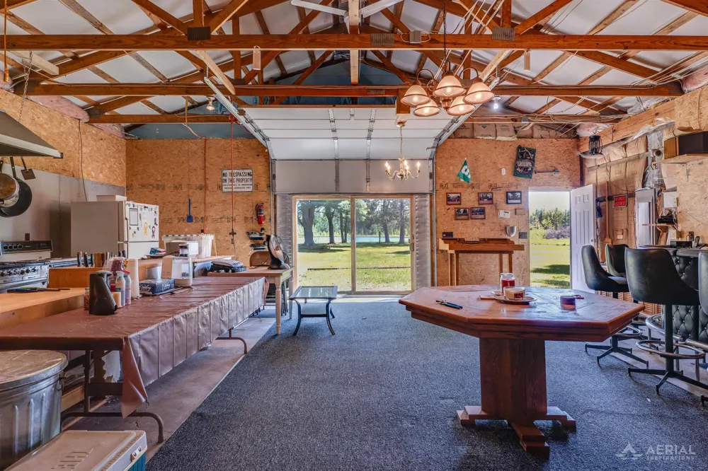 4950 Berry Road Foster Township, MI 48661