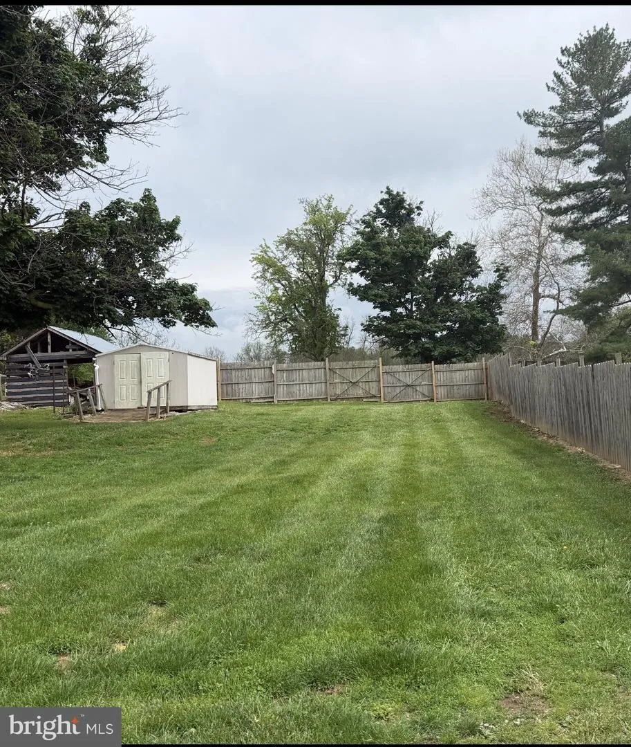 21321 LEITER STREET Hagerstown, MD 21742