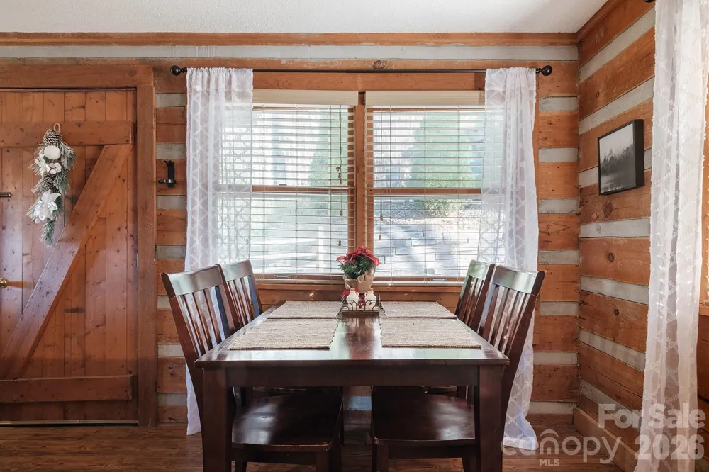 658 Biltmore Circle Bryson City, NC 28713