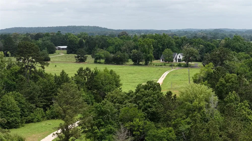 447 County Road 2211 Rusk, TX 75785
