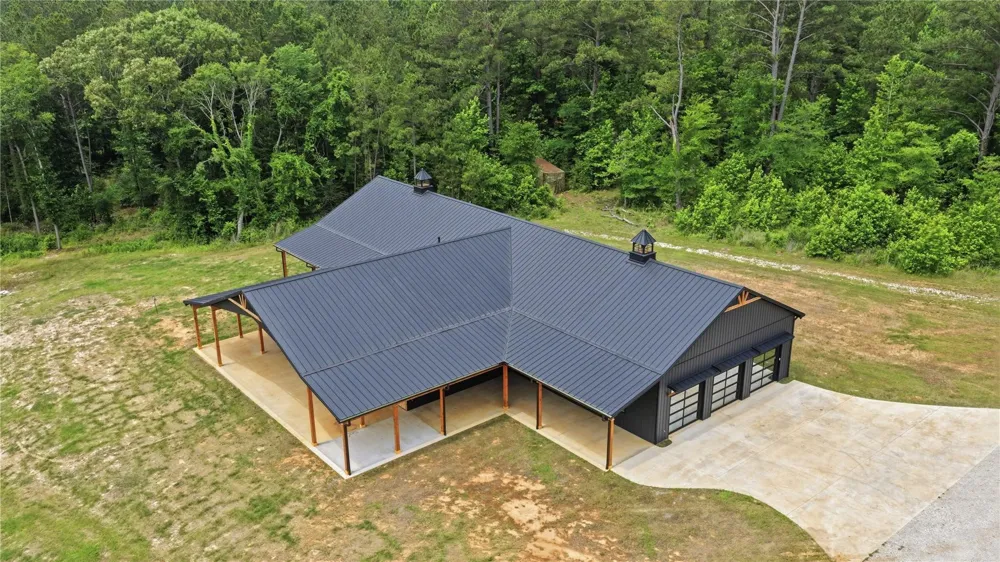 447 County Road 2211 Rusk, TX 75785