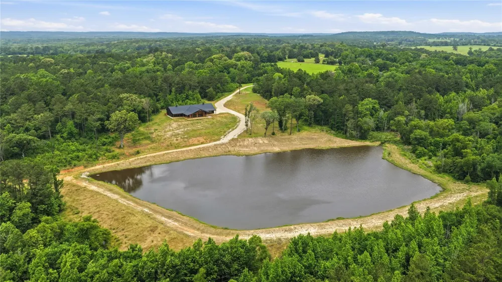 447 County Road 2211 Rusk, TX 75785