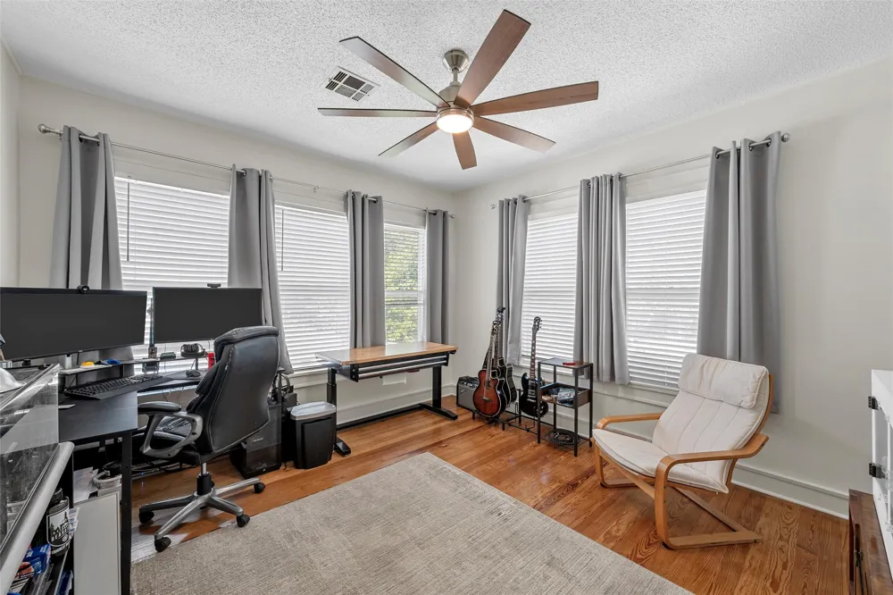 2514 Colcord Avenue Waco, TX 76707
