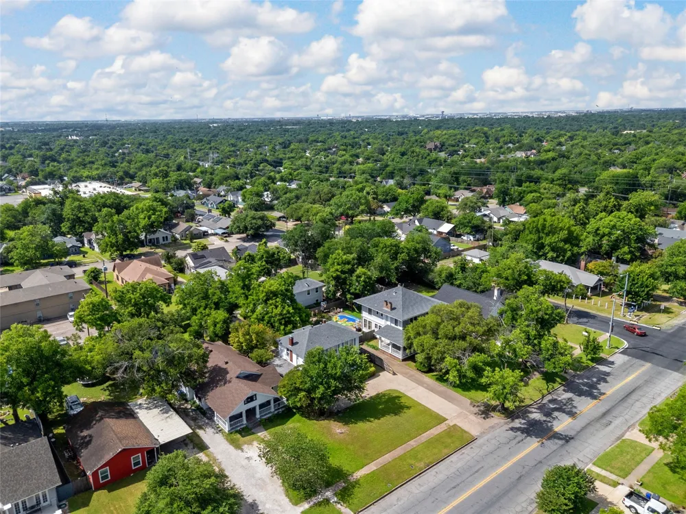 2514 Colcord Avenue Waco, TX 76707