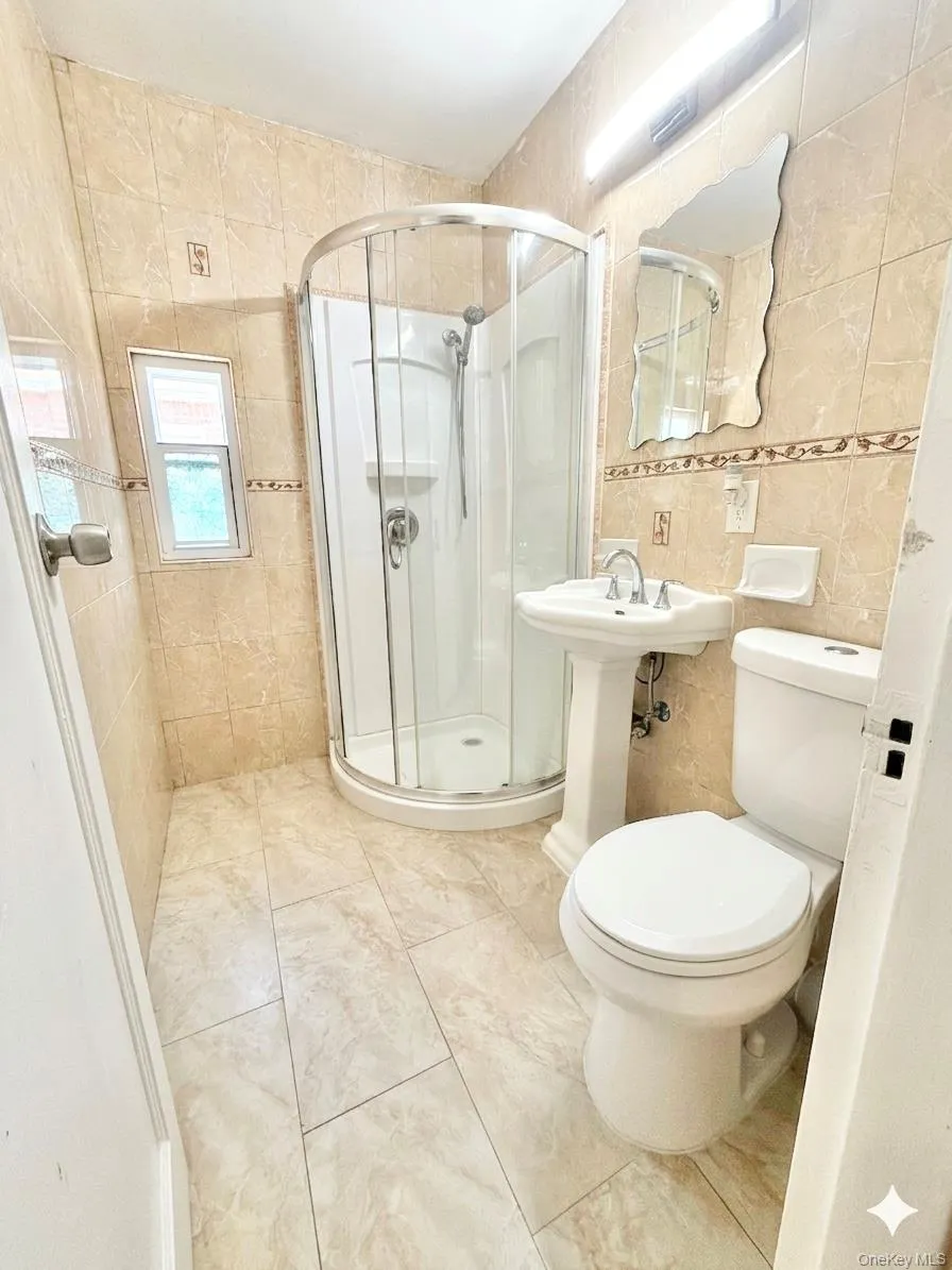 22723 109th Avenue Queens Village, NY 11429