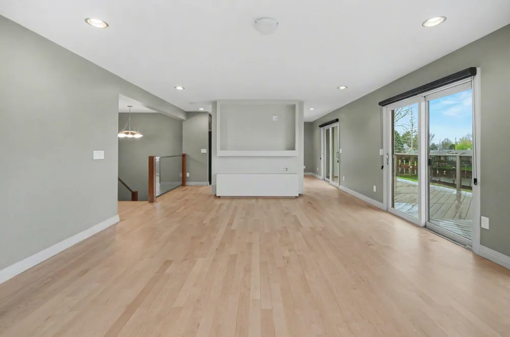 41285 Belvidere Street Harrison Township, MI 48045