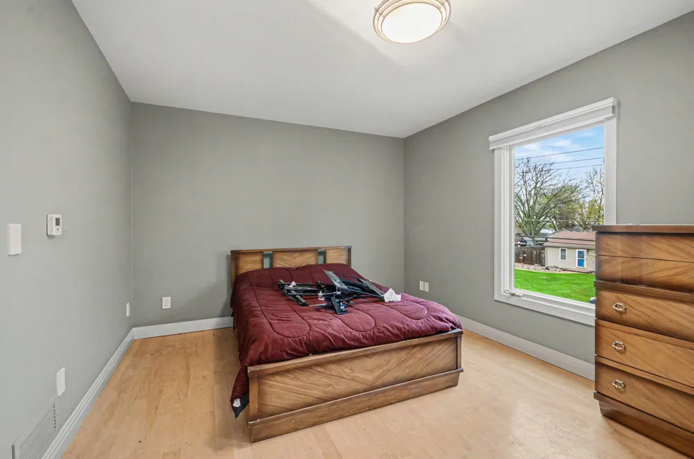 41285 Belvidere Street Harrison Township, MI 48045