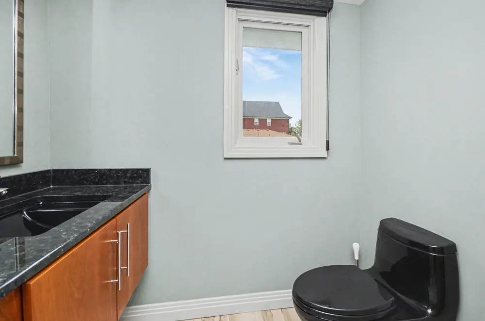 41285 Belvidere Street Harrison Township, MI 48045