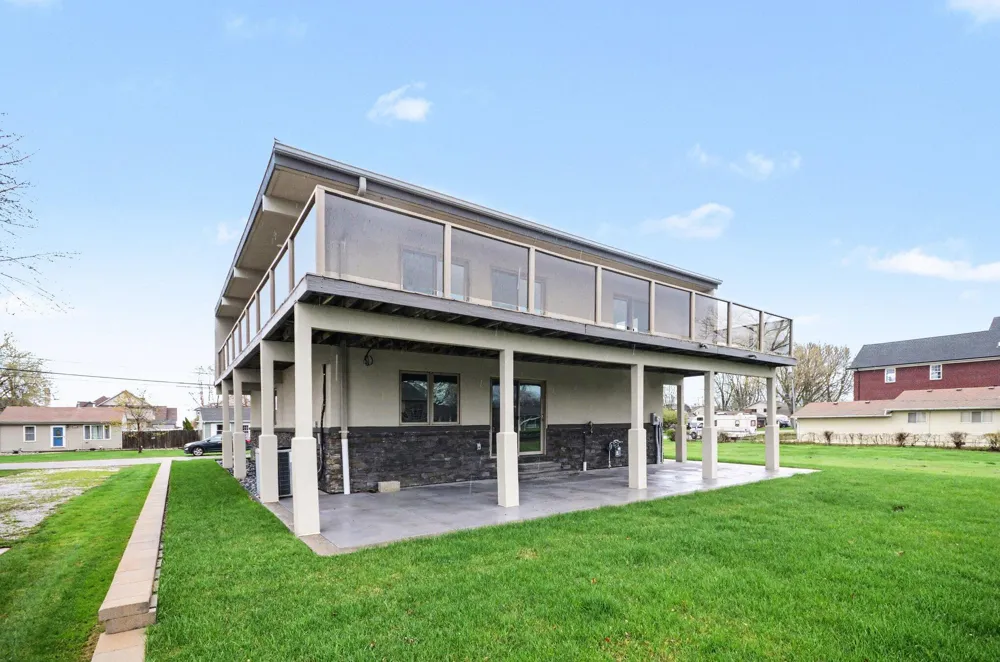 41285 Belvidere Street Harrison Township, MI 48045