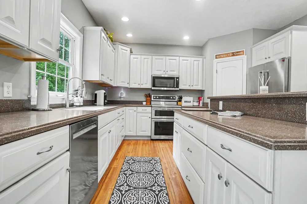 6400 Boulder Drive Norton Shores City, MI 49444