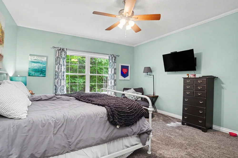 6400 Boulder Drive Norton Shores City, MI 49444