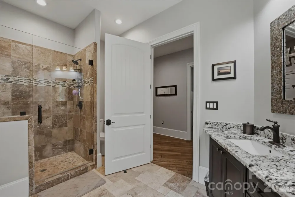 9860 Harvest Lane Davidson, NC 28036